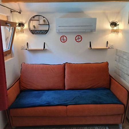 Chalet Charmant Avec Piscine Mercuer エクステリア 写真