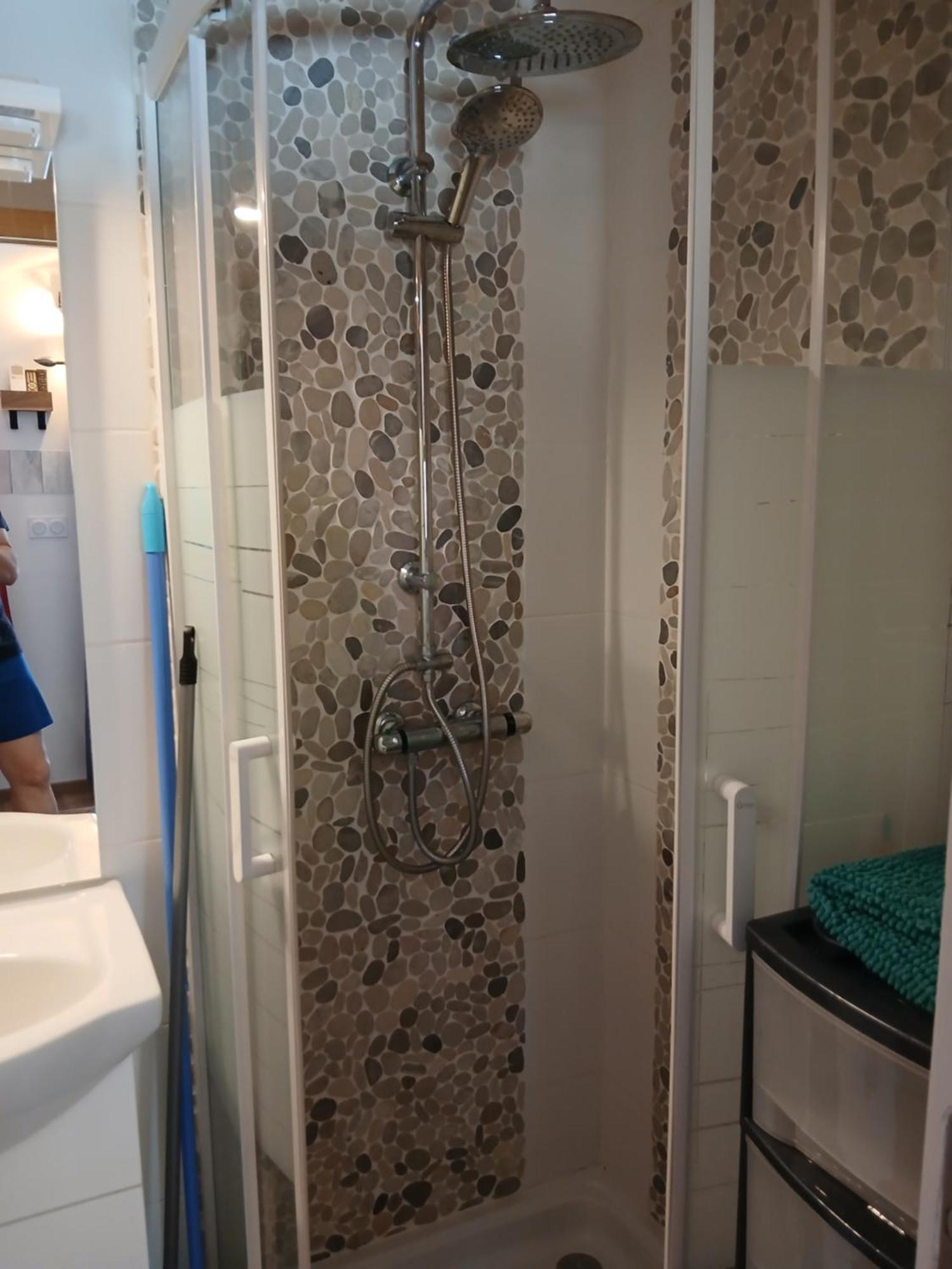 Chalet Charmant Avec Piscine Mercuer エクステリア 写真